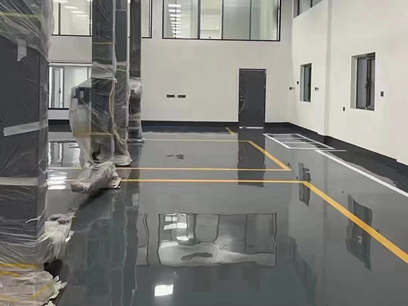 环氧自流平地面施工后出现针孔，原因与预防措施